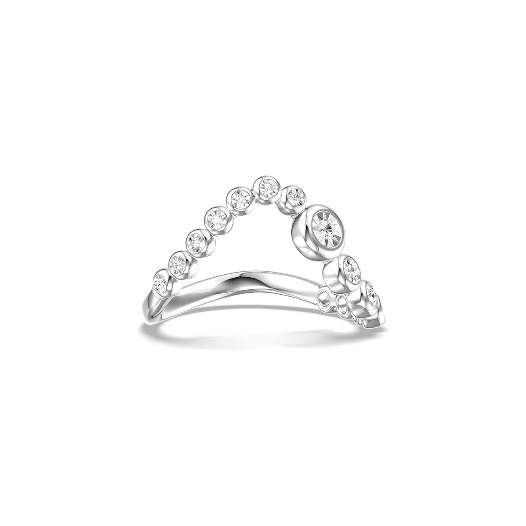 Graduated Diamond Bezel Wave Ring
