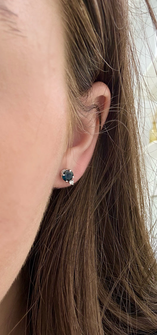 Blue Sapphire and Diamond Stud Earring – Henri Noël