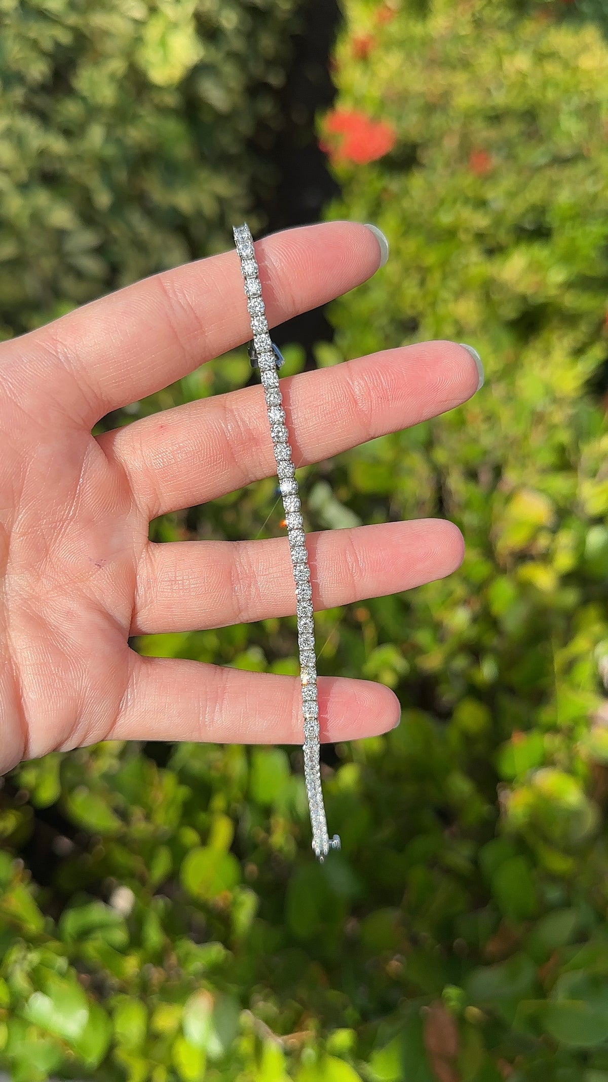 Estate Prong Set Diamond Tennis Bracelet – Henri Noël