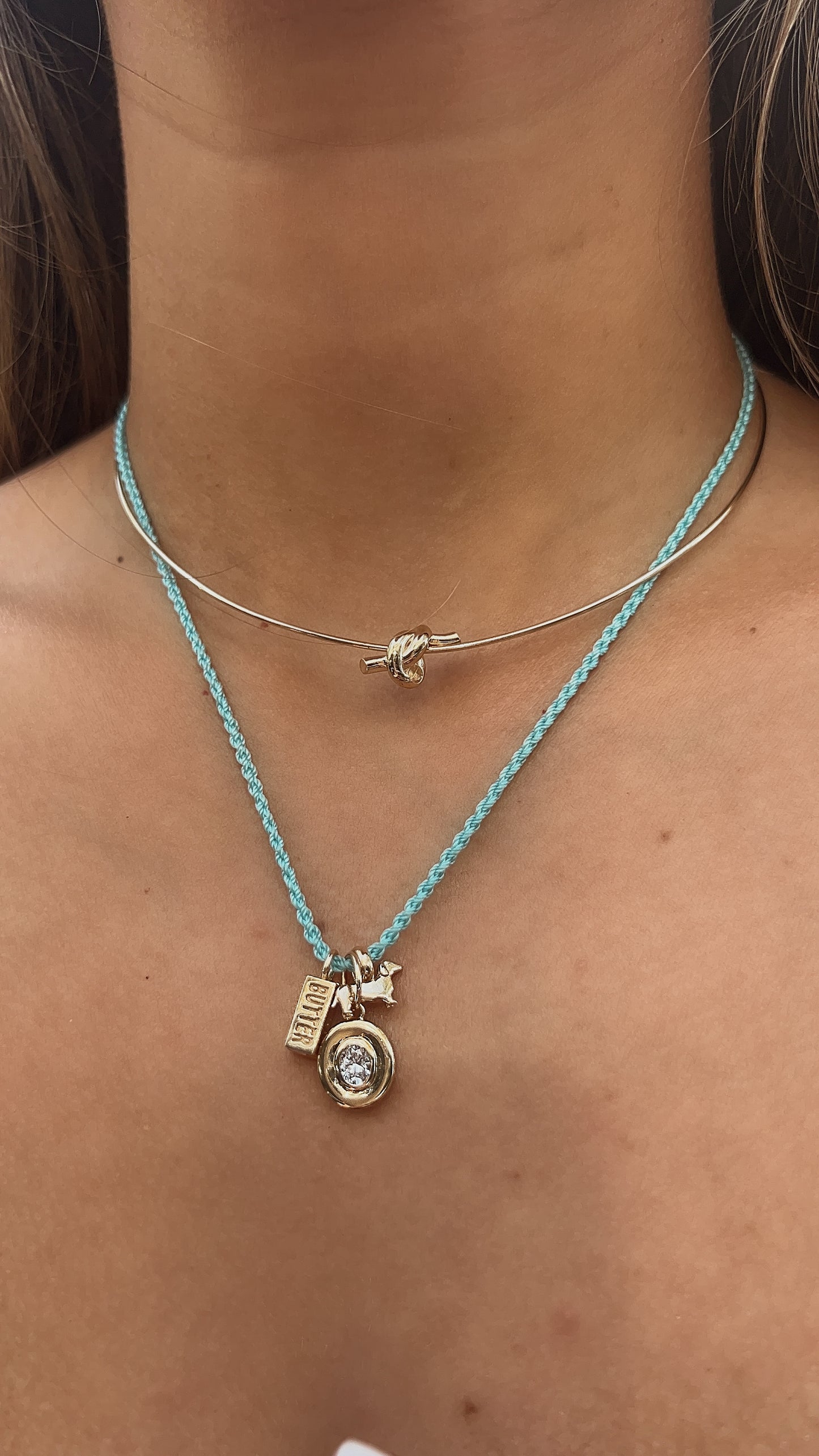 Gold Wire Knot Necklace