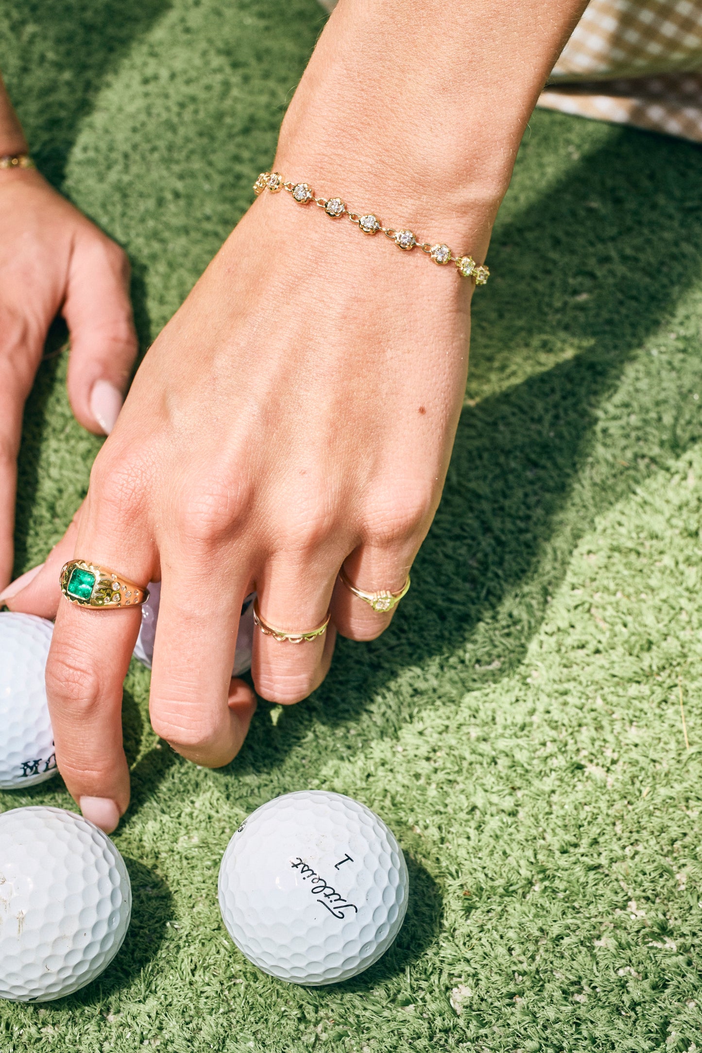 Scalloped Bezel Tennis Bracelet