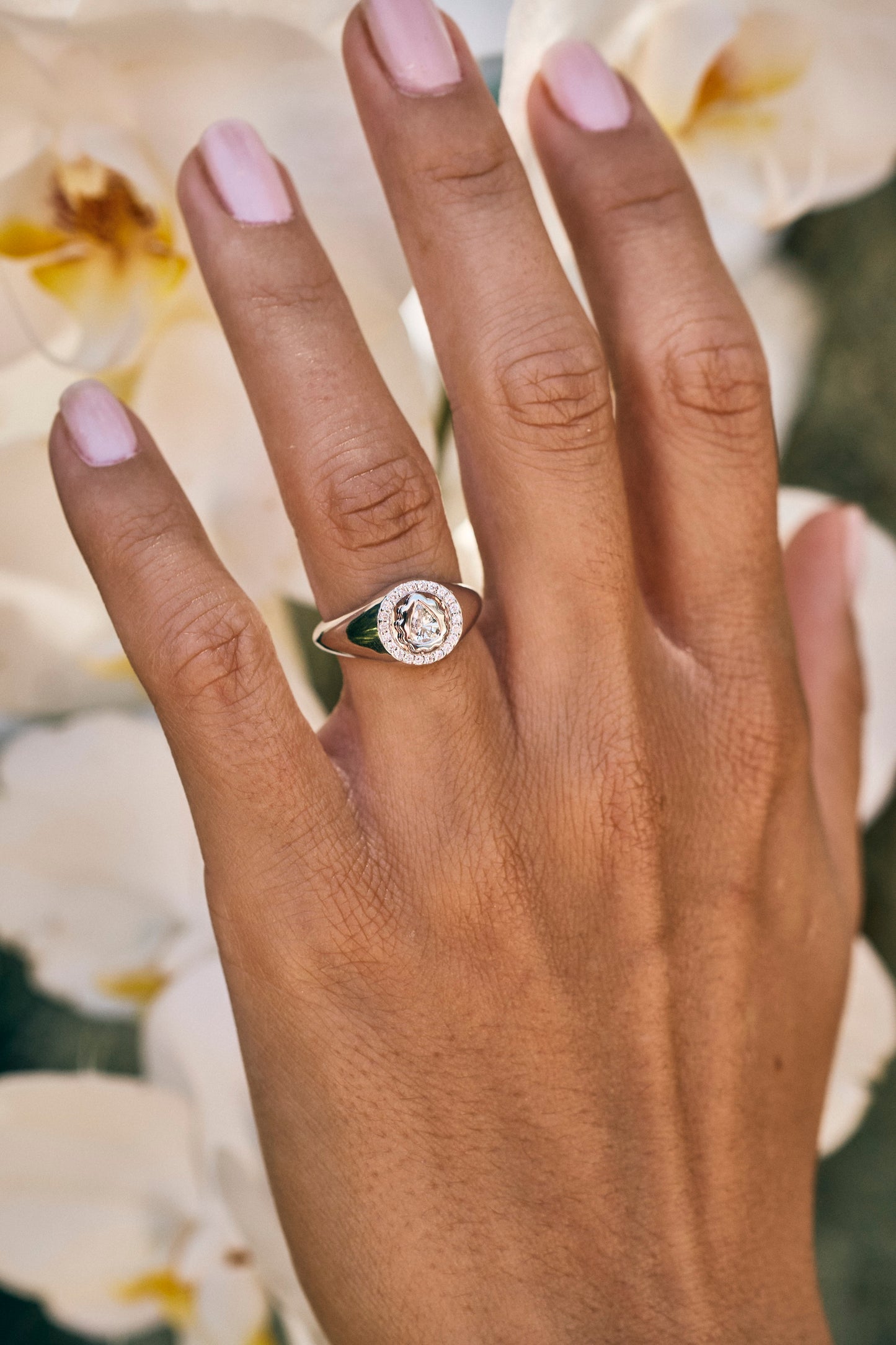 Diamond Scalloped Pinky Ring