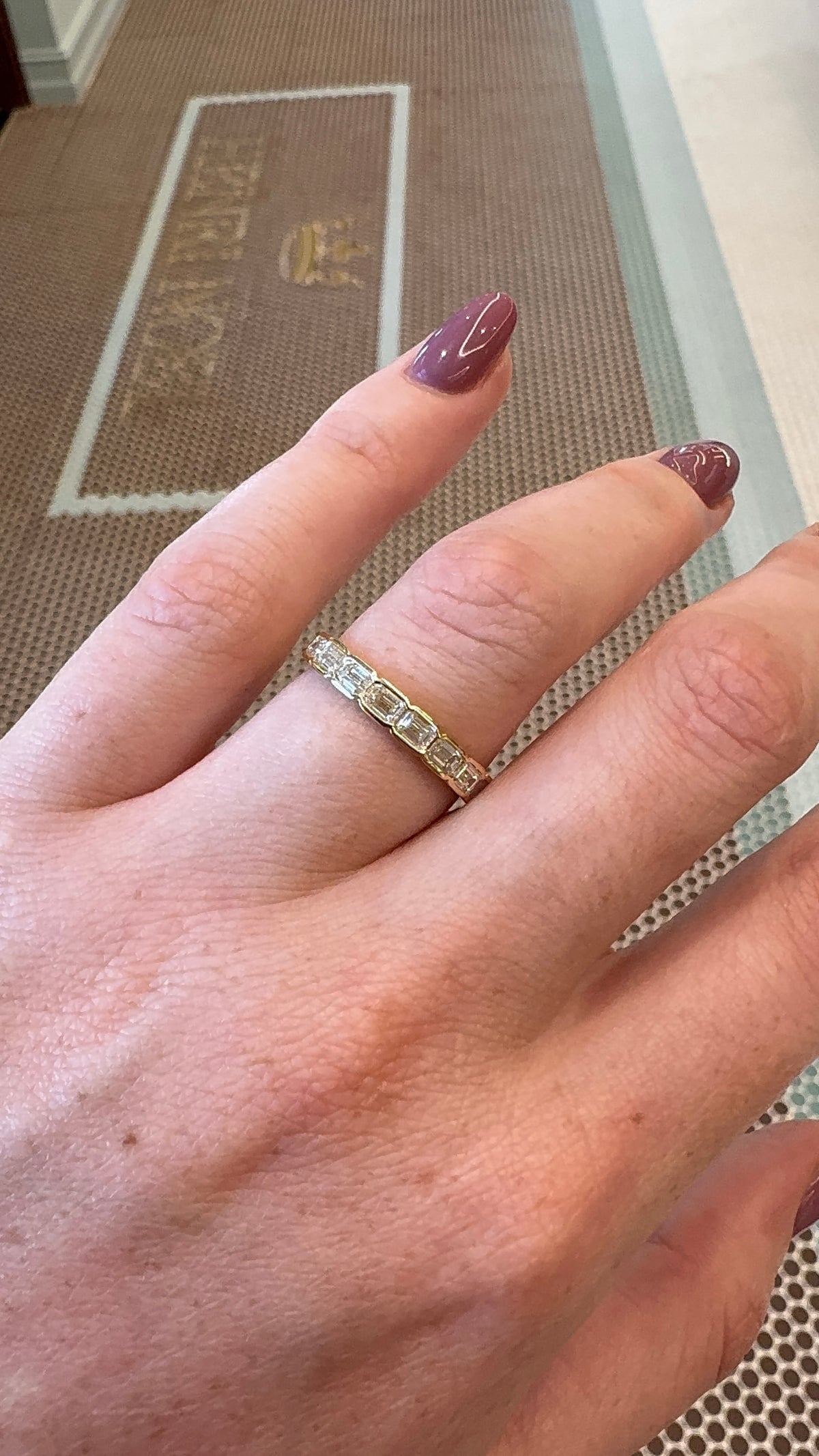 Half Bezel East West Emerald Cut Band – Henri Noël