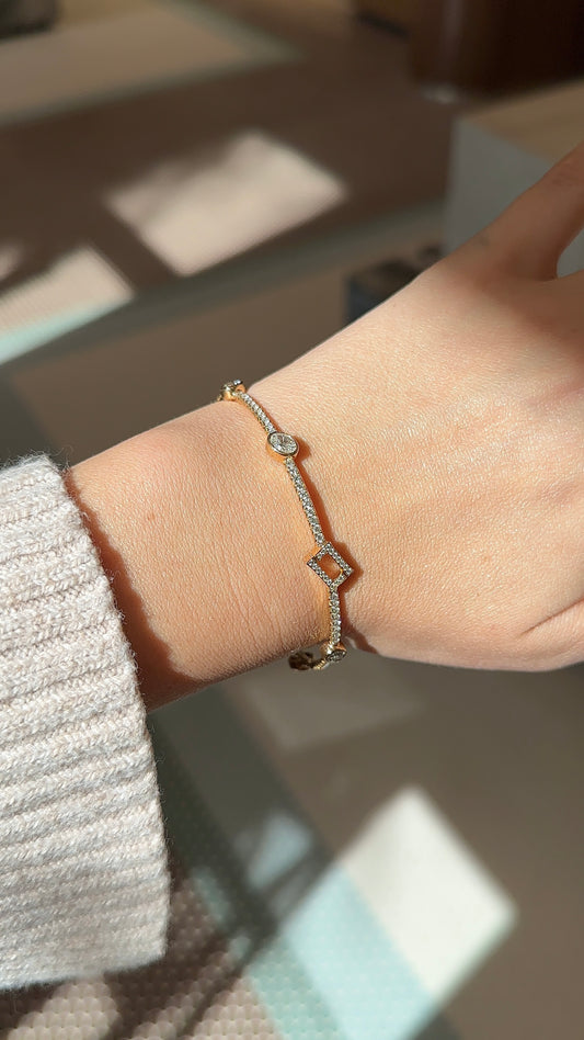 Rose Gold Bezel Oval Diamond Bangle