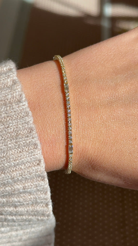 Baguette and Round Diamond Tennis Bracelet