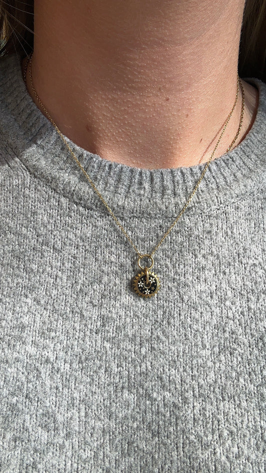 Foundrae Flower Pendant