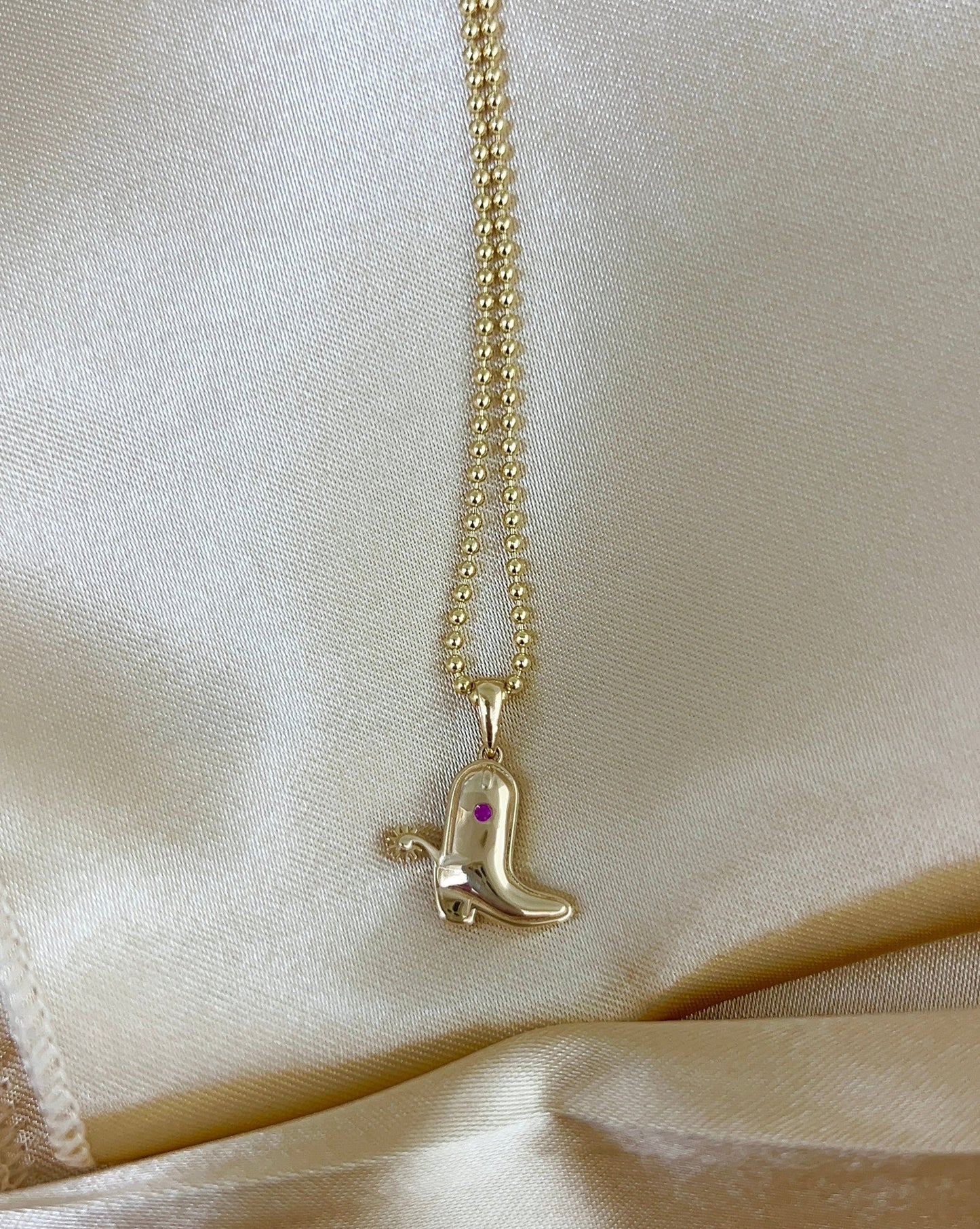 Nat Note Cowgirl Boot Necklace - Mini