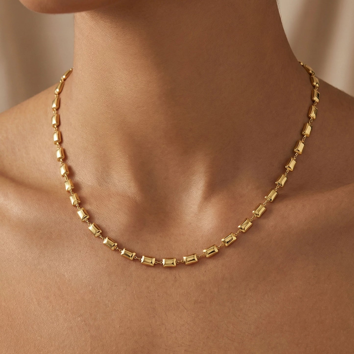 Lionheart- Puff Rectangular Pillow Link Chain