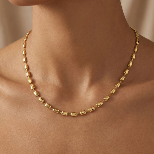 Lionheart- Puff Rectangular Pillow Link Chain