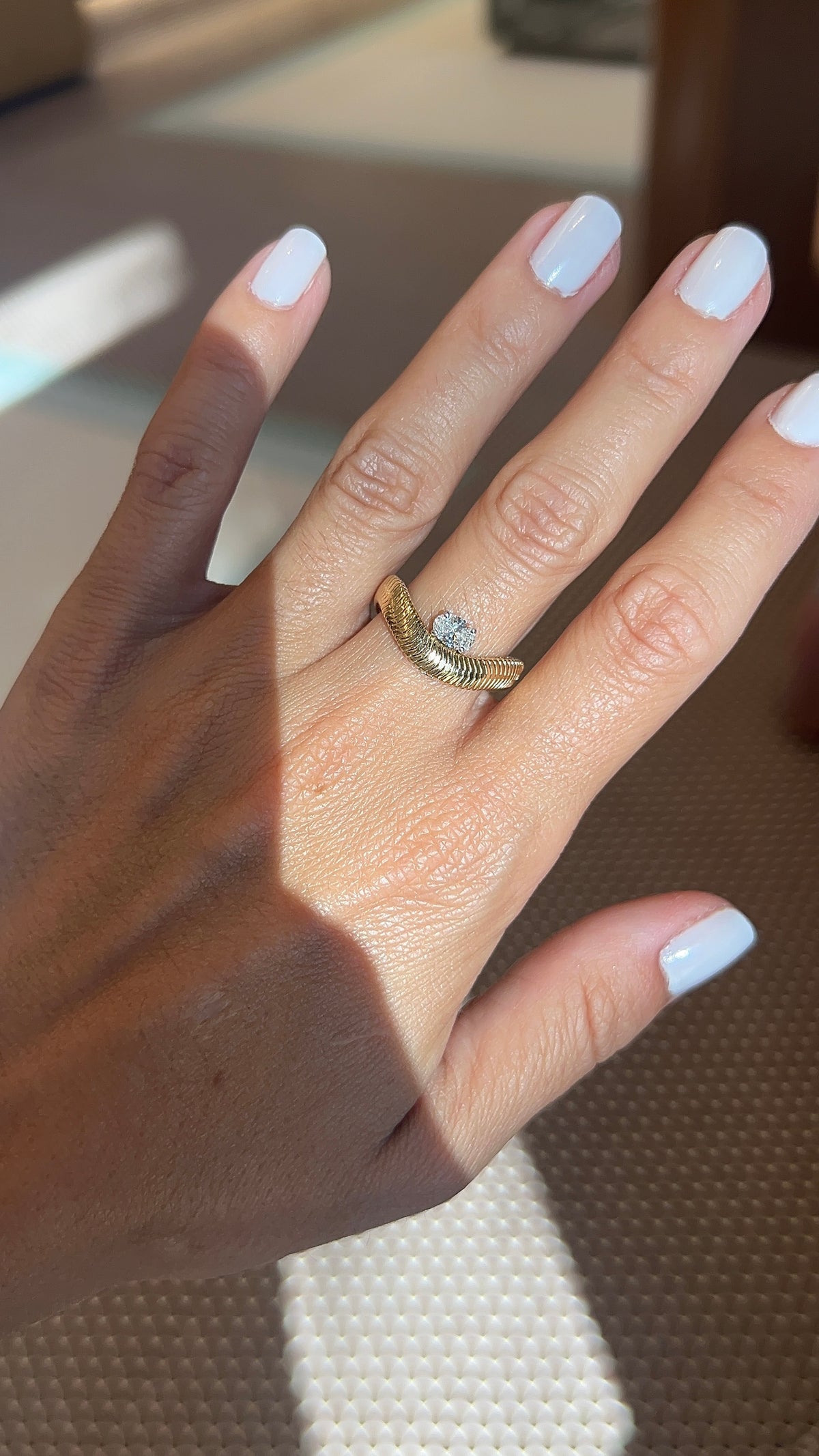 Nikos Koulis- Diamond Oval Feelings Ring – Henri Noël