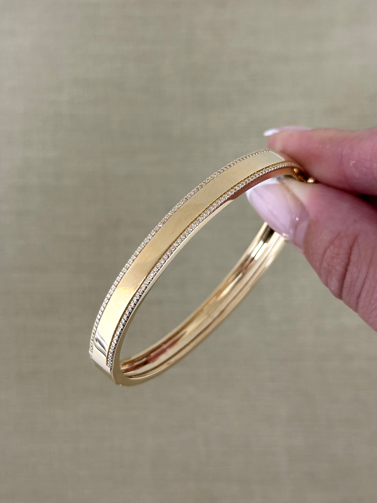 Pavé Diamond Bangle – Henri Noël
