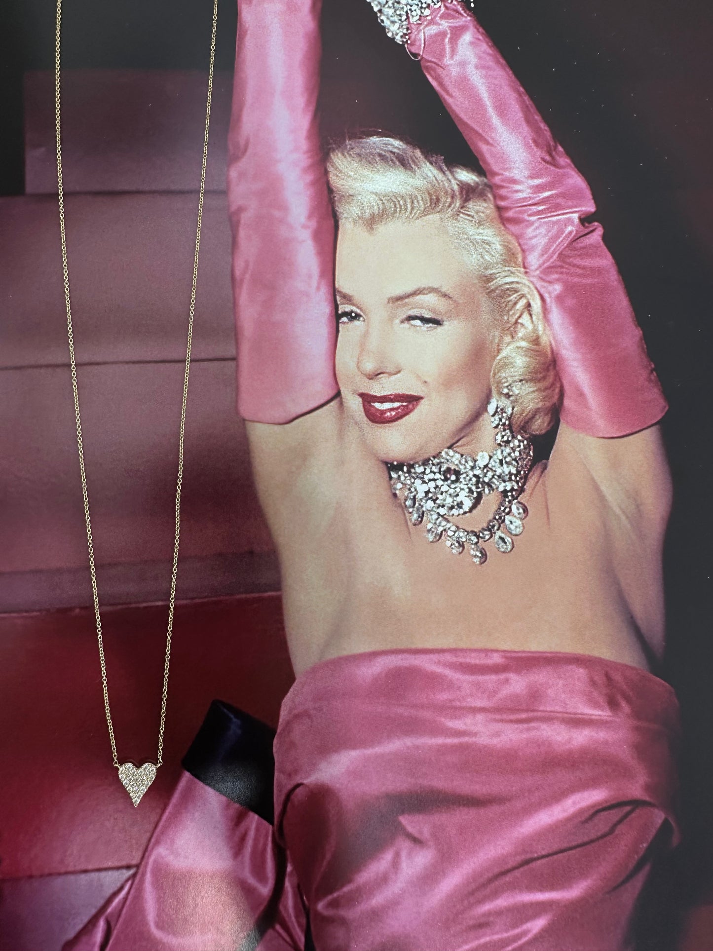 Pave Diamond Heart Necklace – Henri Noël