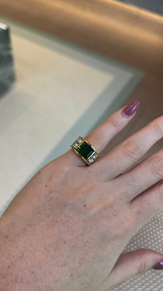 Vintage Green Tourmaline and Diamond Ring
