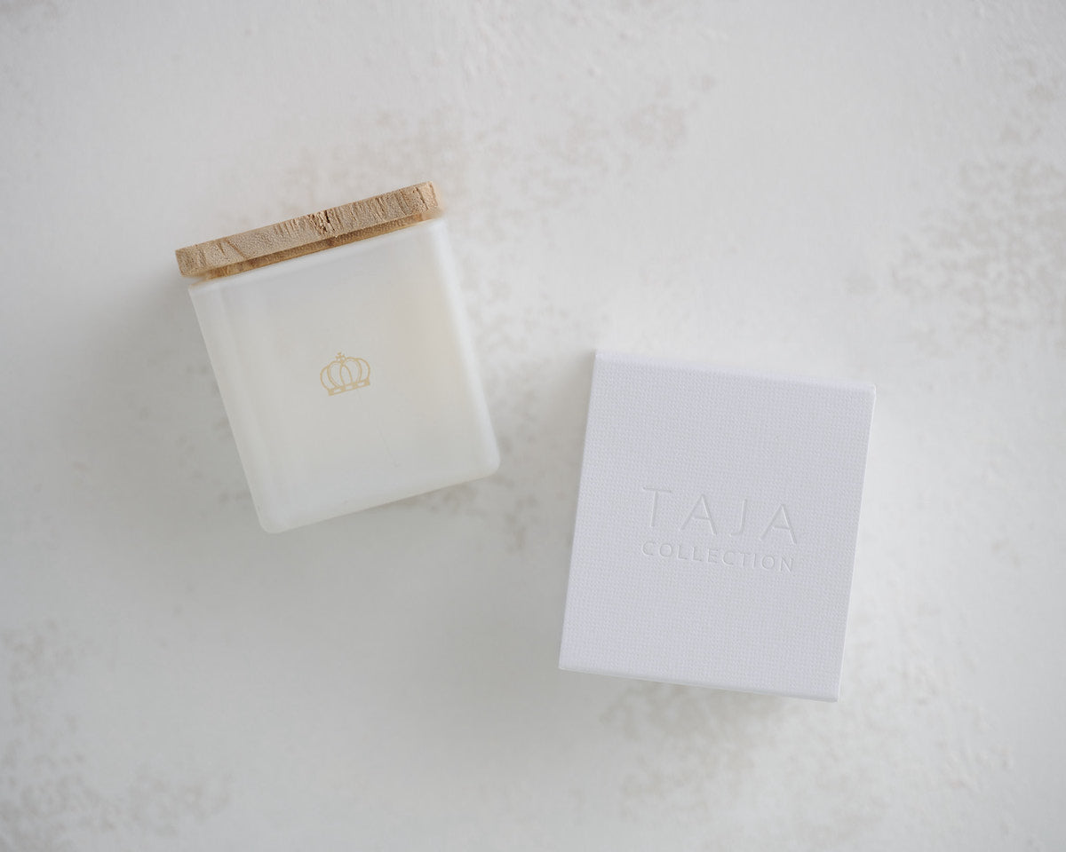 Henri Noël Candle