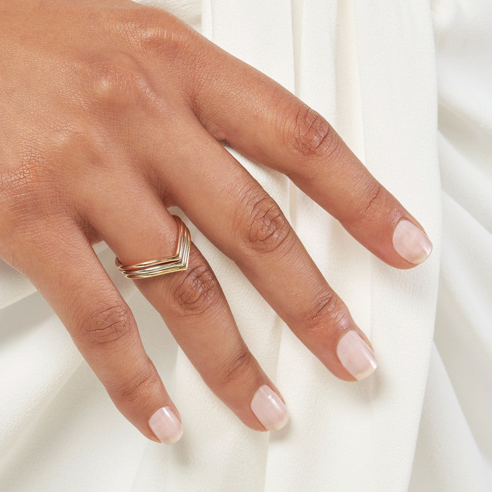 V Ring