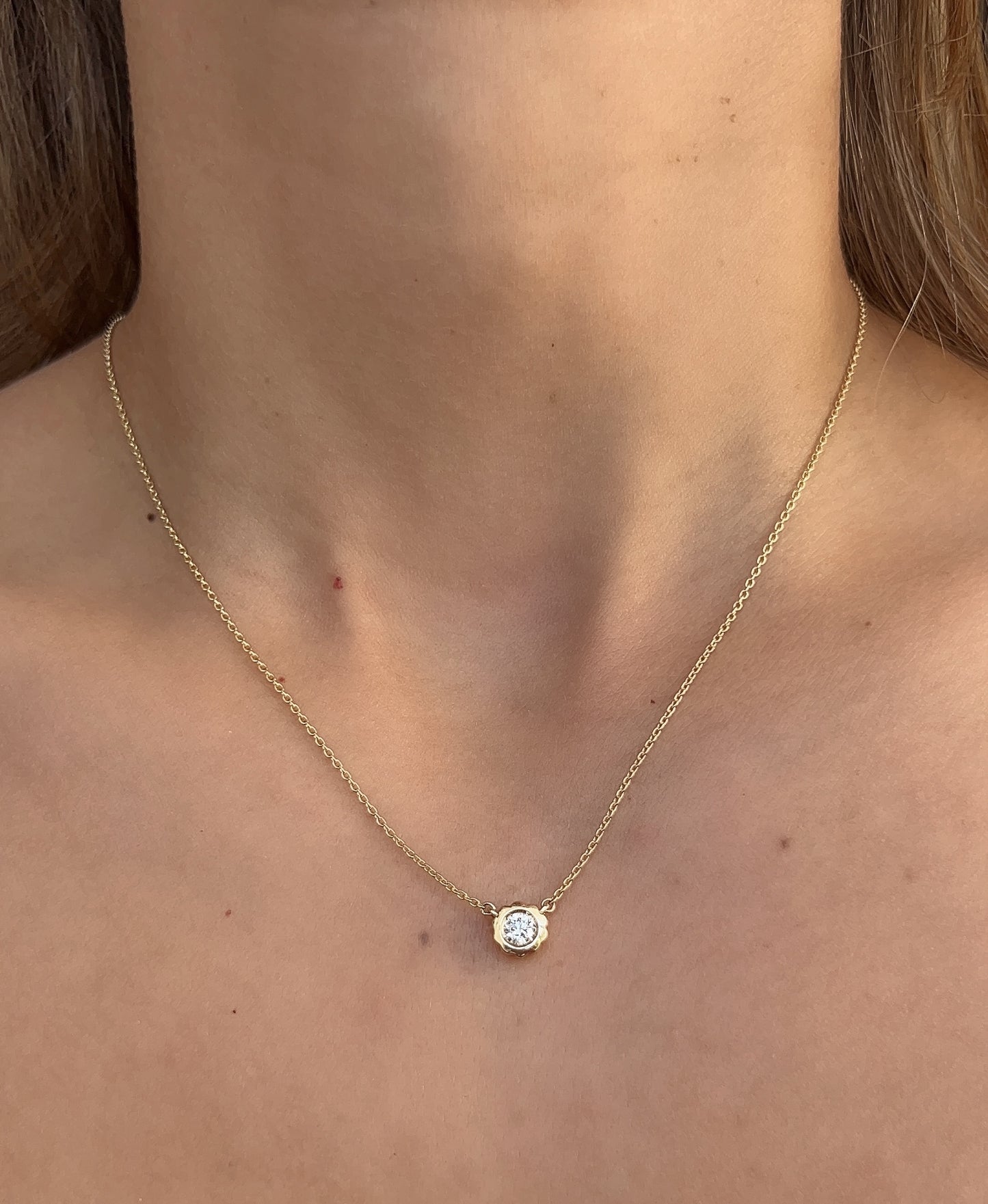 Scalloped Bezel Diamond Necklace