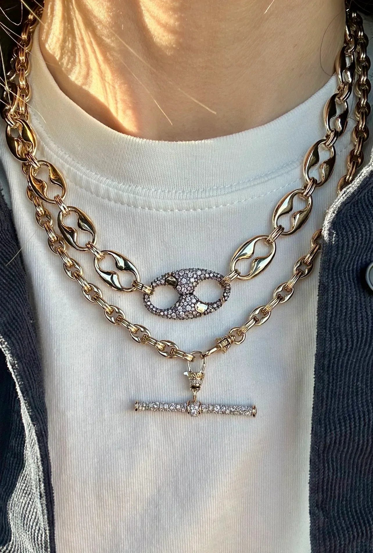 Lucy Delius- Modern Finish Diamond T-Bar Clip Pendant – Henri Noël