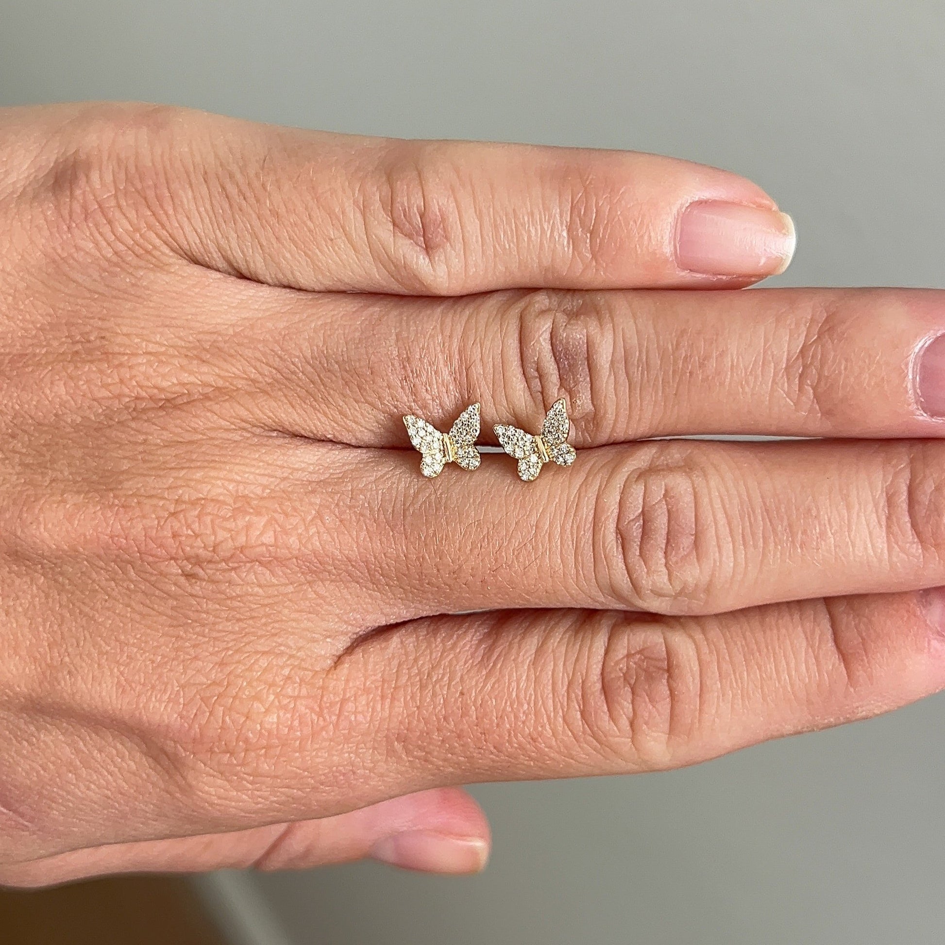 14K Diamond Butterfly Studs – Henri Noël