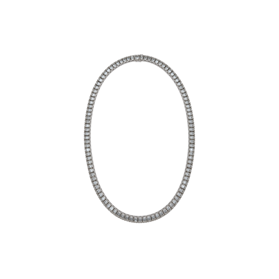 18k White Gold Emerald Cut Diamond Tennis Necklace