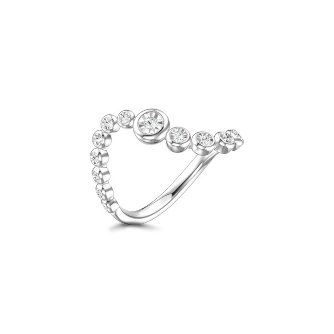 Graduated Diamond Bezel Wave Ring