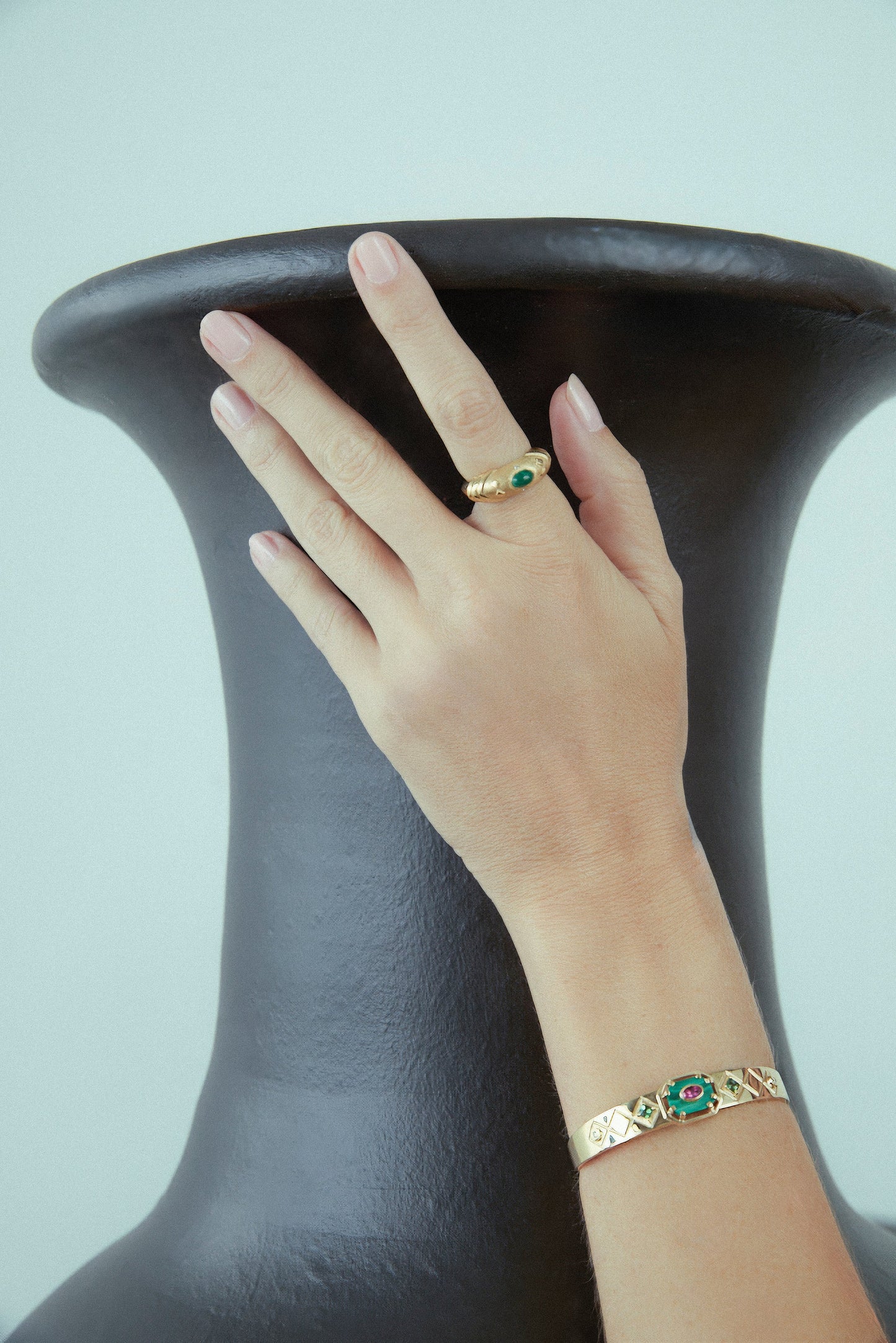 Carolina Neves- Geometric Textured Bracelet – Henri Noël