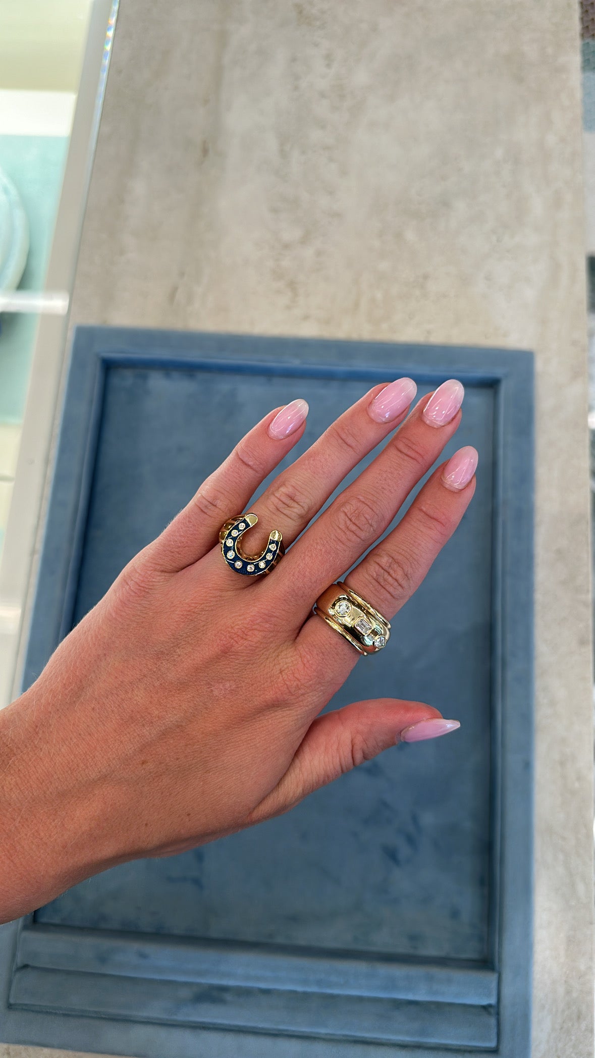 Selim Mouzannar - Sky Blue Horseshoe Ring