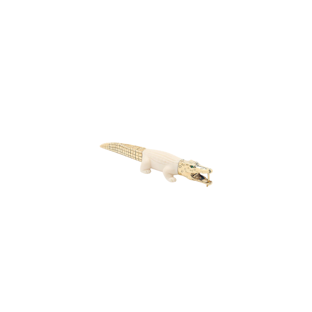 Alligator Mammoth Bite Earring Large – Henri Noël