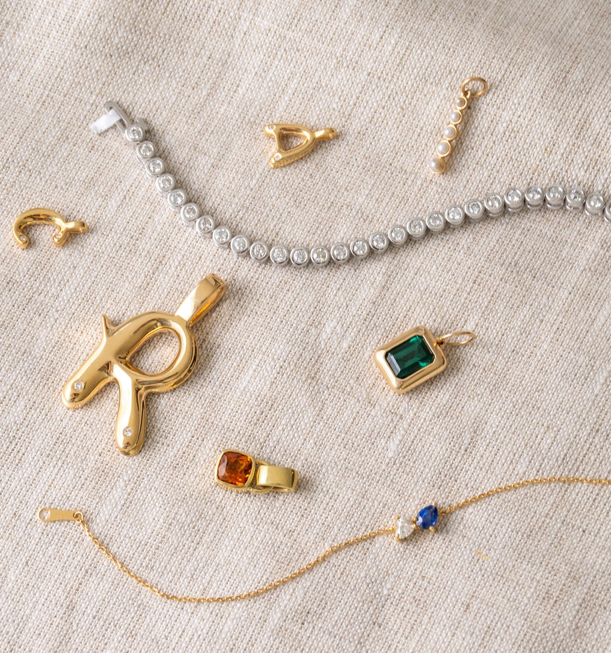 Bezel Birthstone Pendant Necklace – Henri Noël