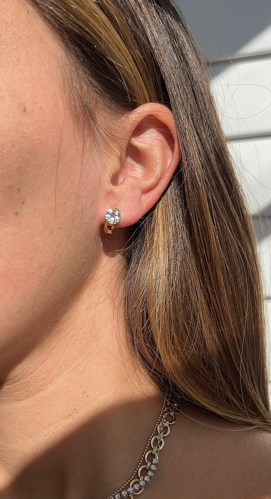 Bezel Blue Topaz Huggies – Henri Noël