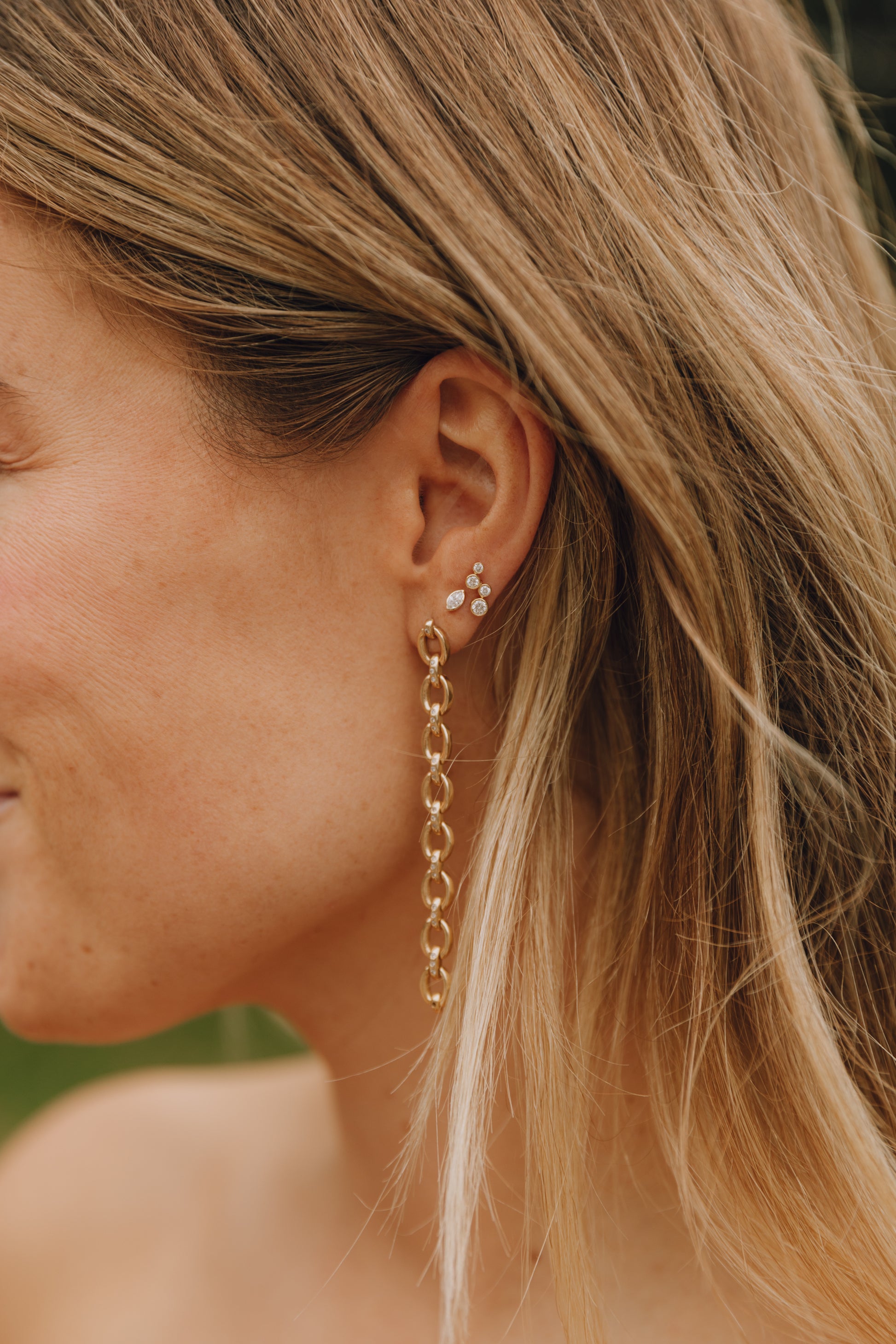 Bezel Mini Diamond Studs – Henri Noël