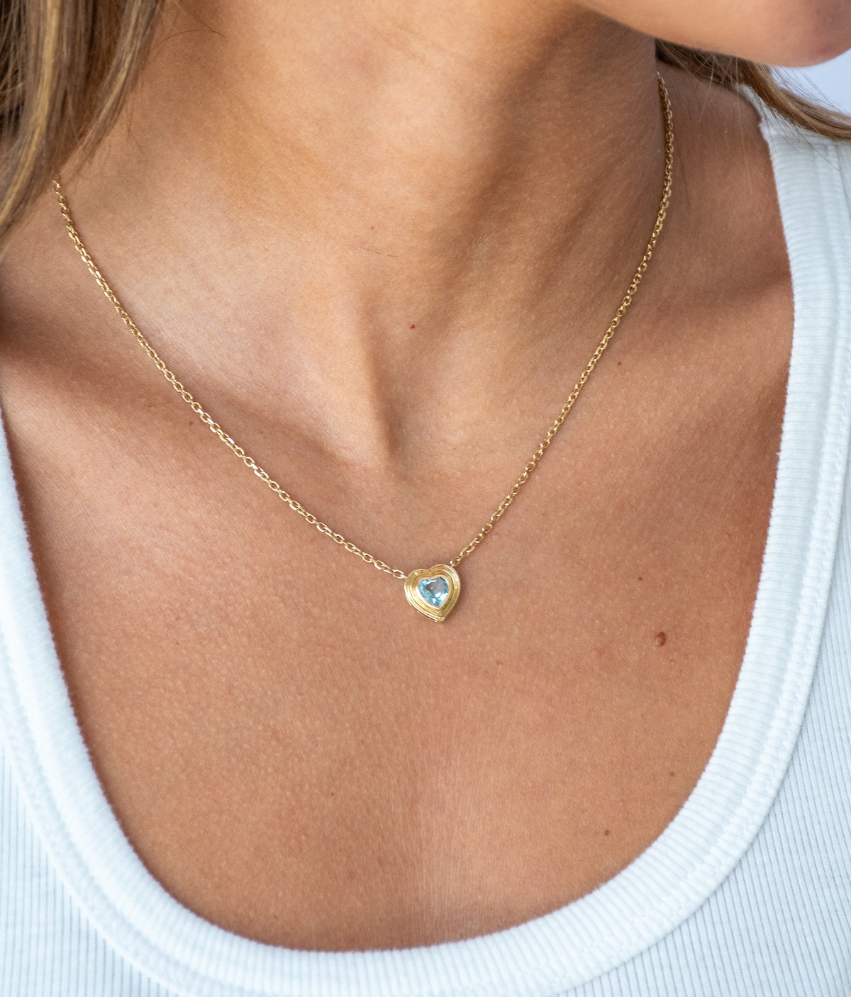 Bezel Set Gemstone Heart Necklace – Henri Noël