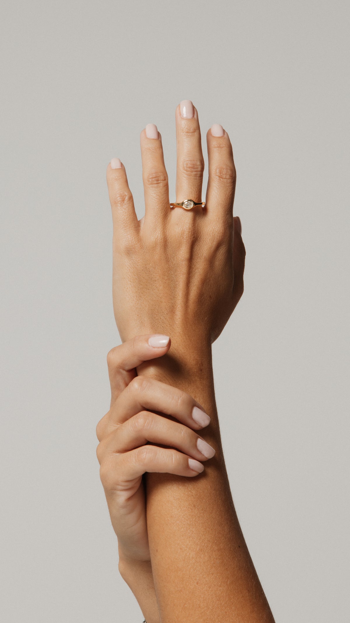 Bubble Bezel Oval Diamond Ring – Henri Noël