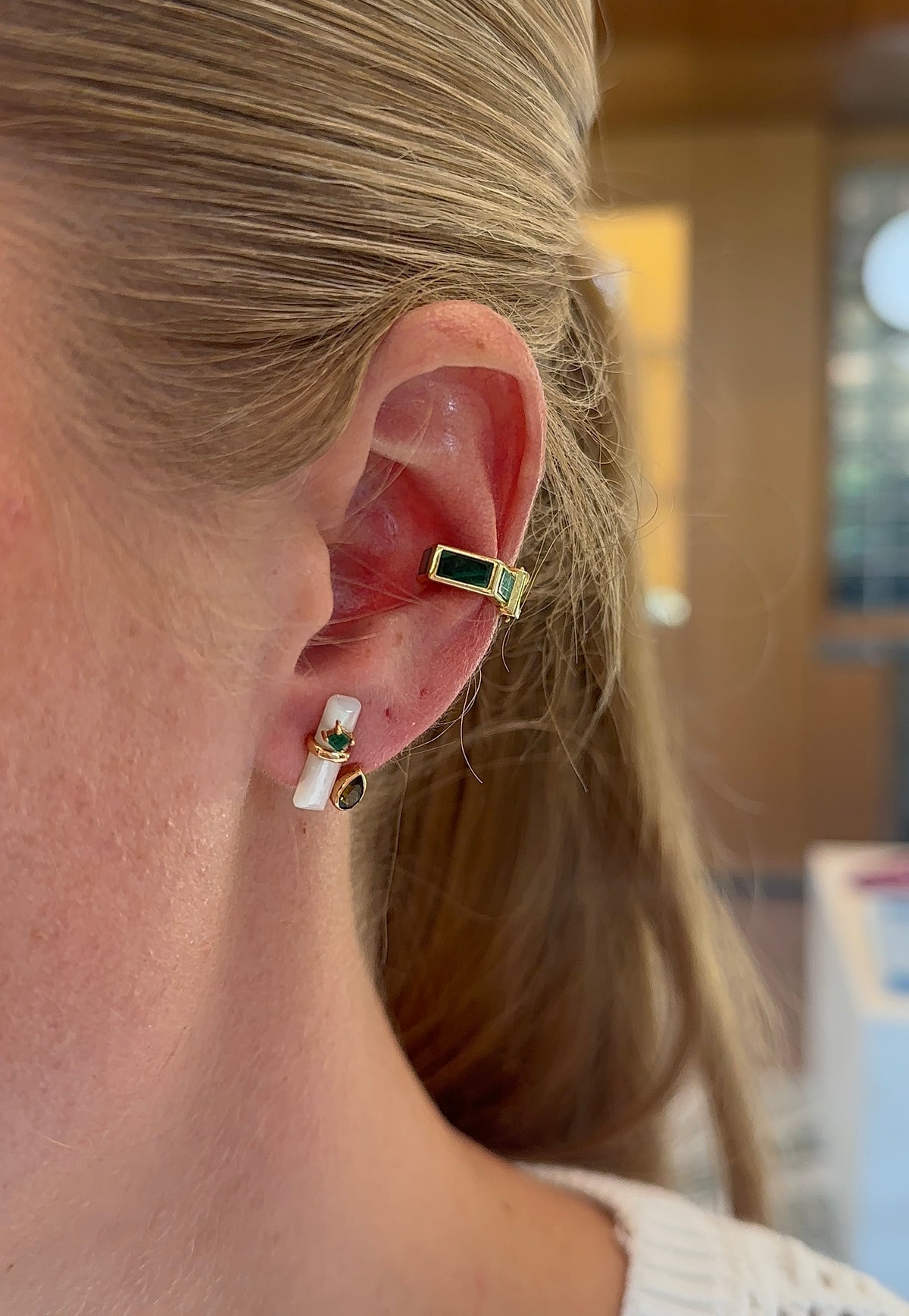 Carolina Neves- Gemstone Concave Ear Cuff – Henri Noël
