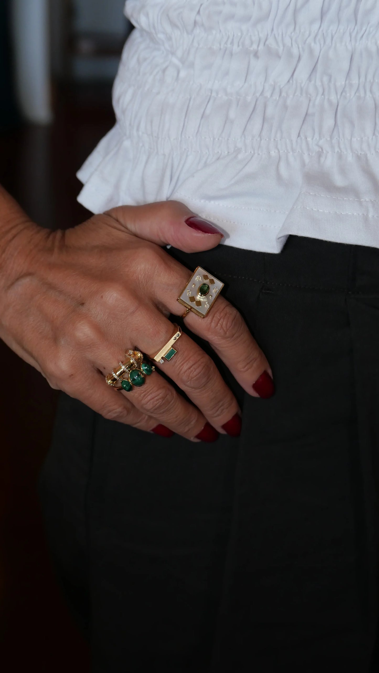 Carolina Neves- Geometric Emerald and Diamond Ring – Henri Noël