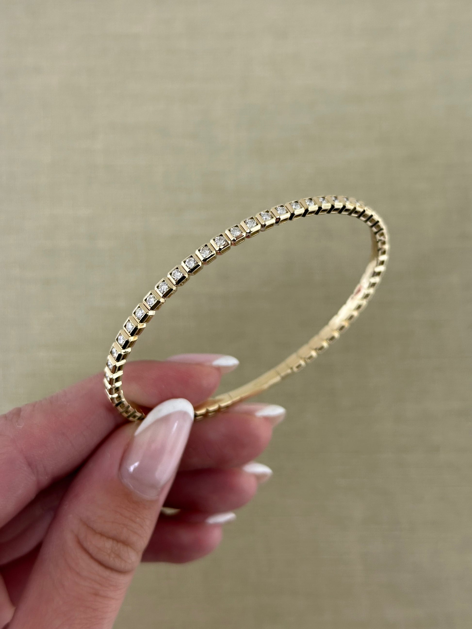 Diamond Flexible Bangle – Henri Noël
