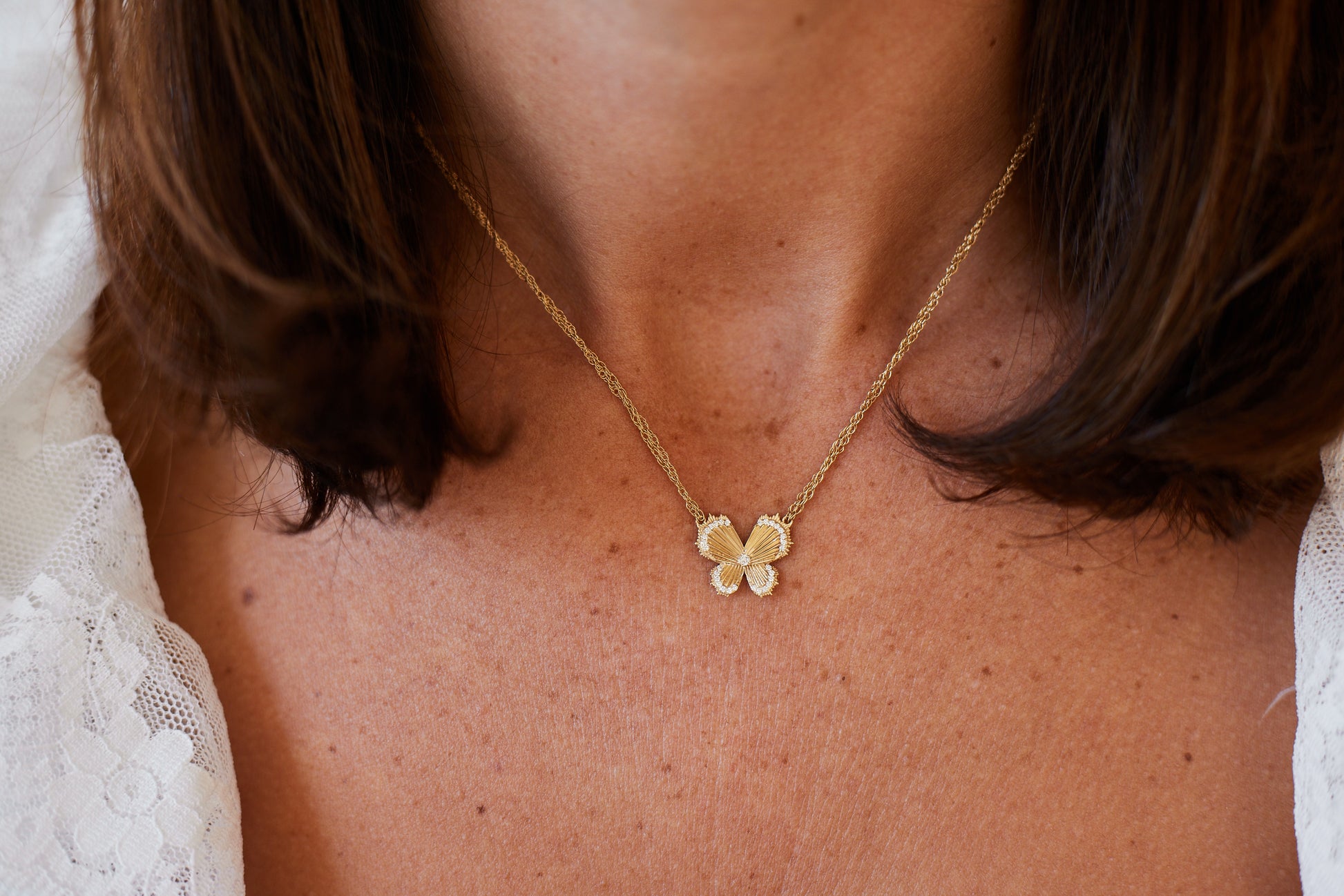 Diamond Fluted Butterfly Necklace – Henri Noël