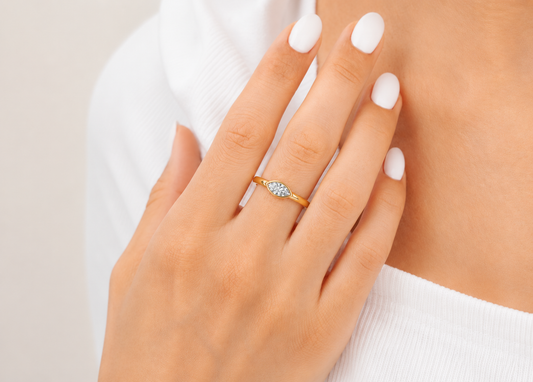 Archer East West Marquise Diamond Ring – Henri Noël