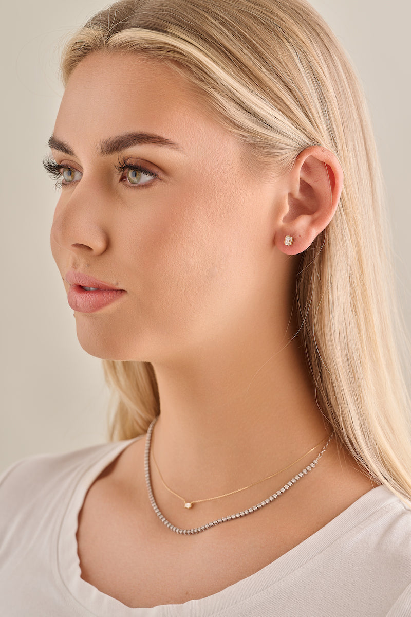 Emerald-Cut Diamond Bezel Studs – Henri Noël