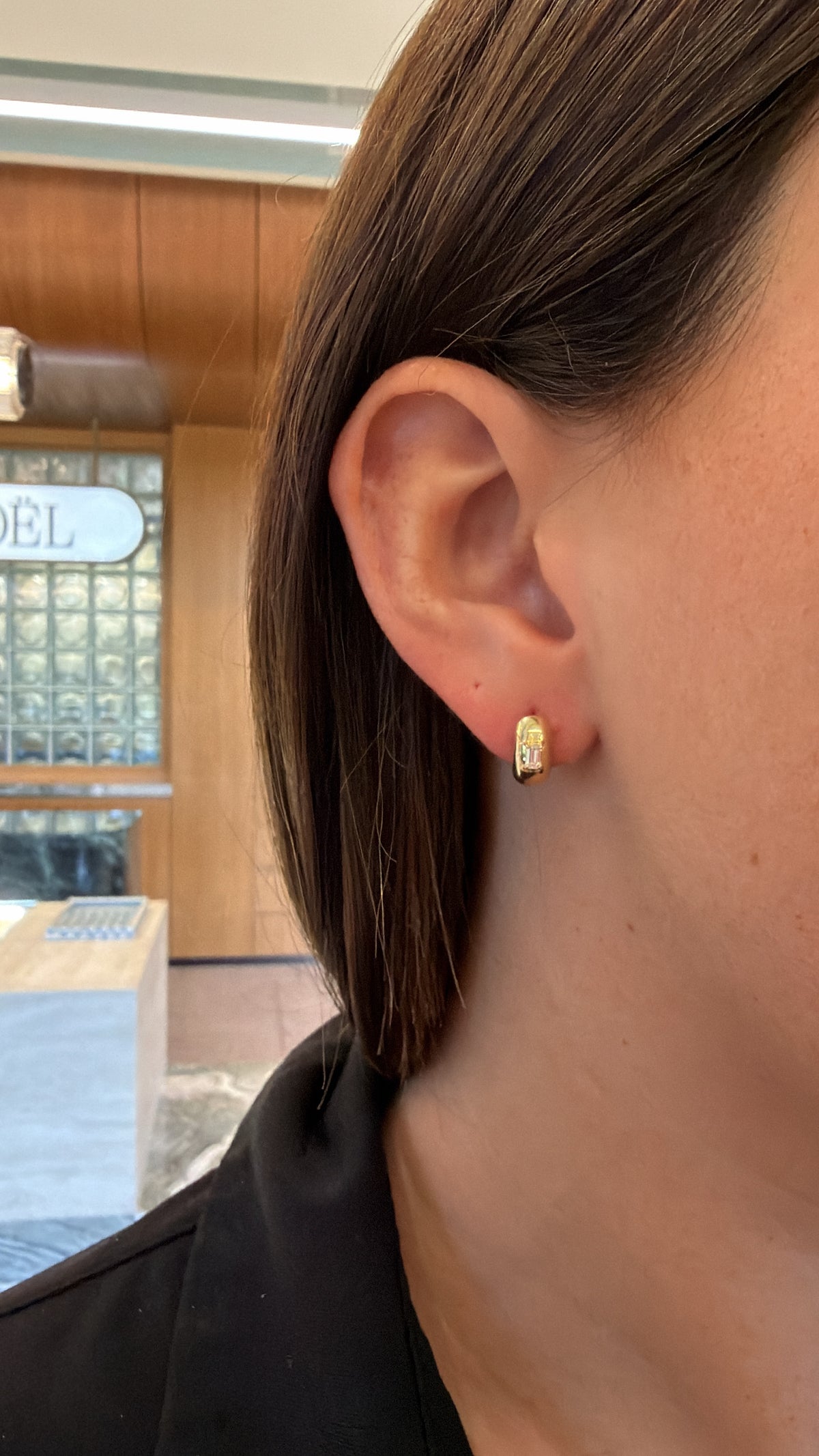 Emerald-Cut Diamond Dome Huggie Earrings – Henri Noël