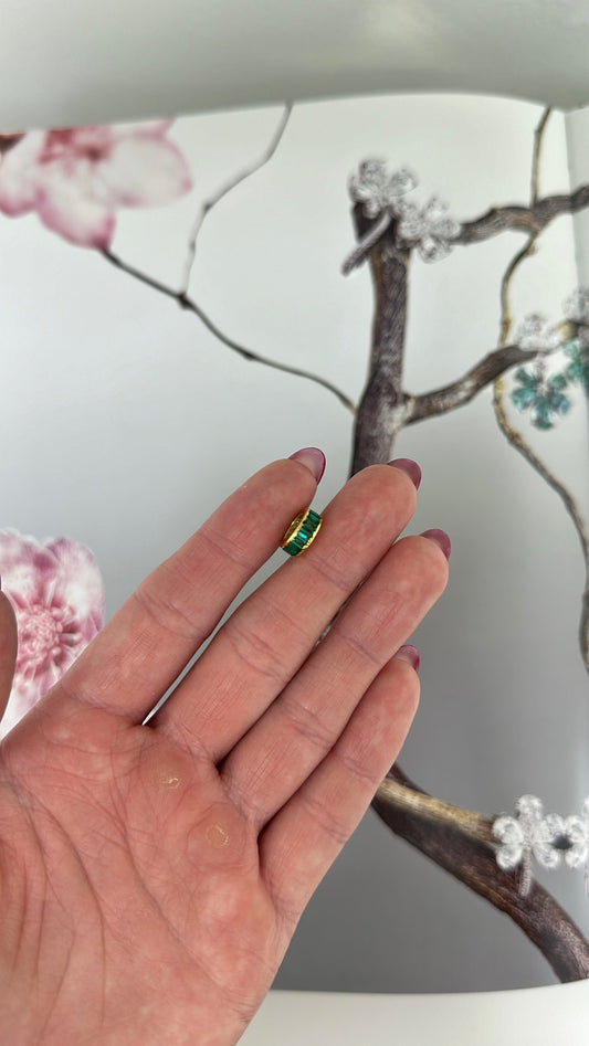 Emerald Barrel Charm – Henri Noël