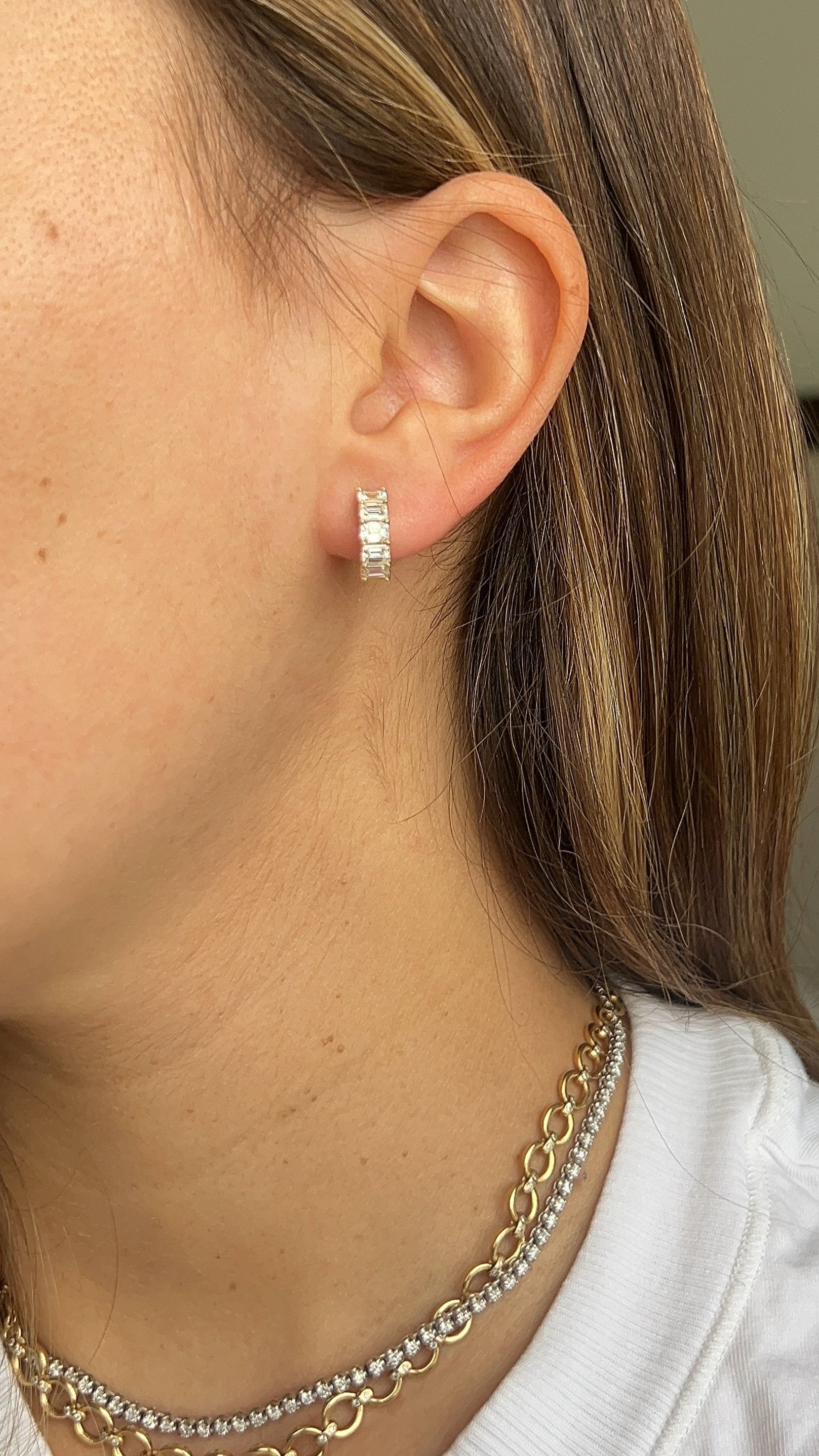 Emerald Cut Diamond Huggies – Henri Noël