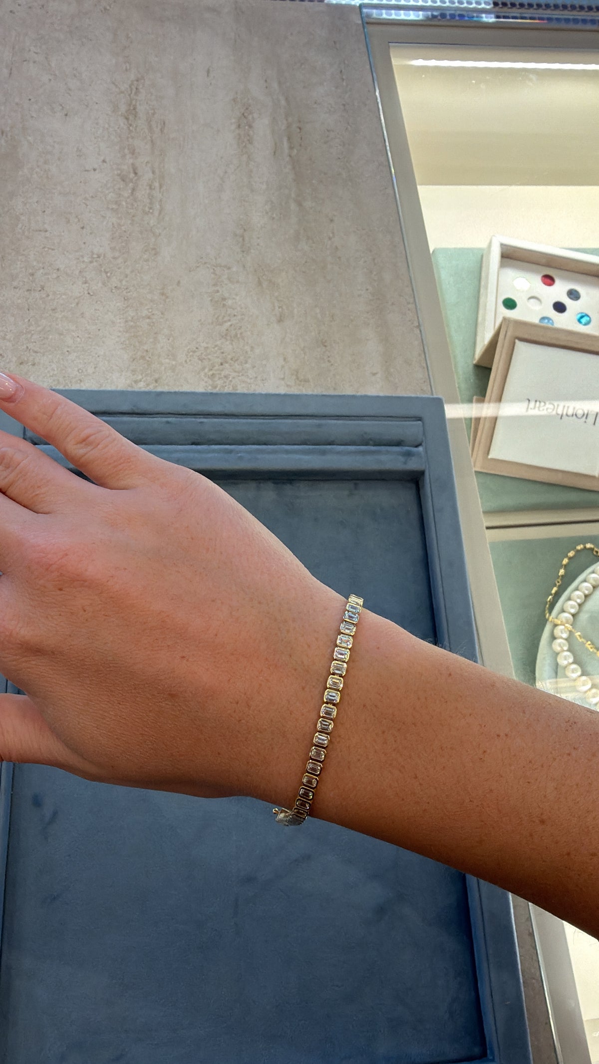 Emerald Cut Diamond Tennis Bracelet – Henri Noël