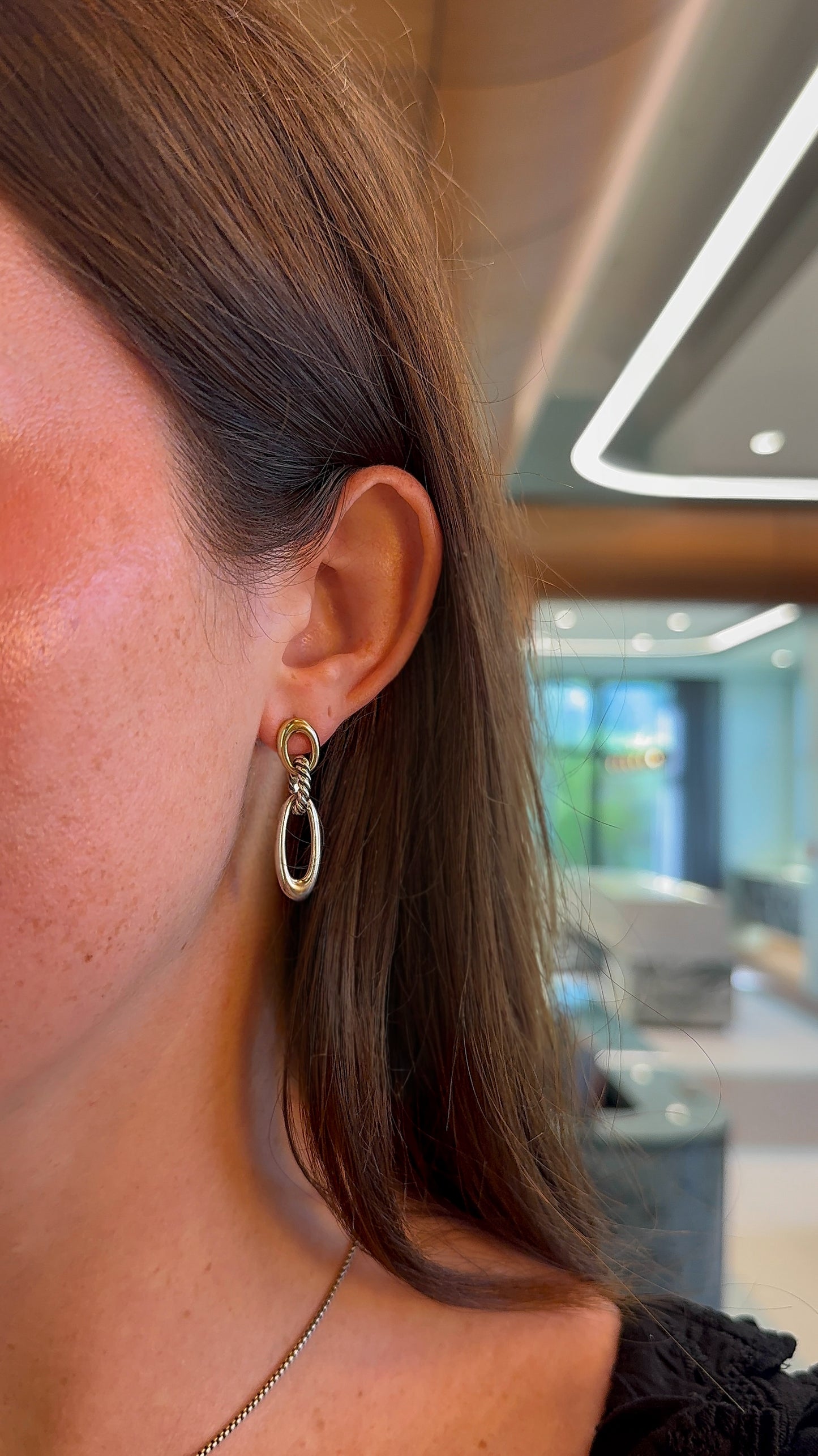 Estate David Yurman Two Tone Oval Link Drop Earrings – Henri Noël