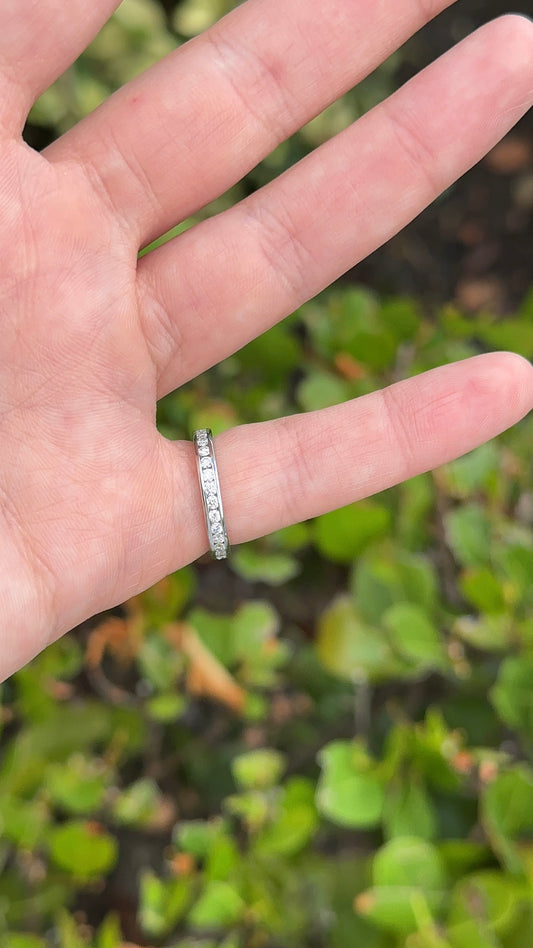 Estate Diamond Eternity Band – Henri Noël
