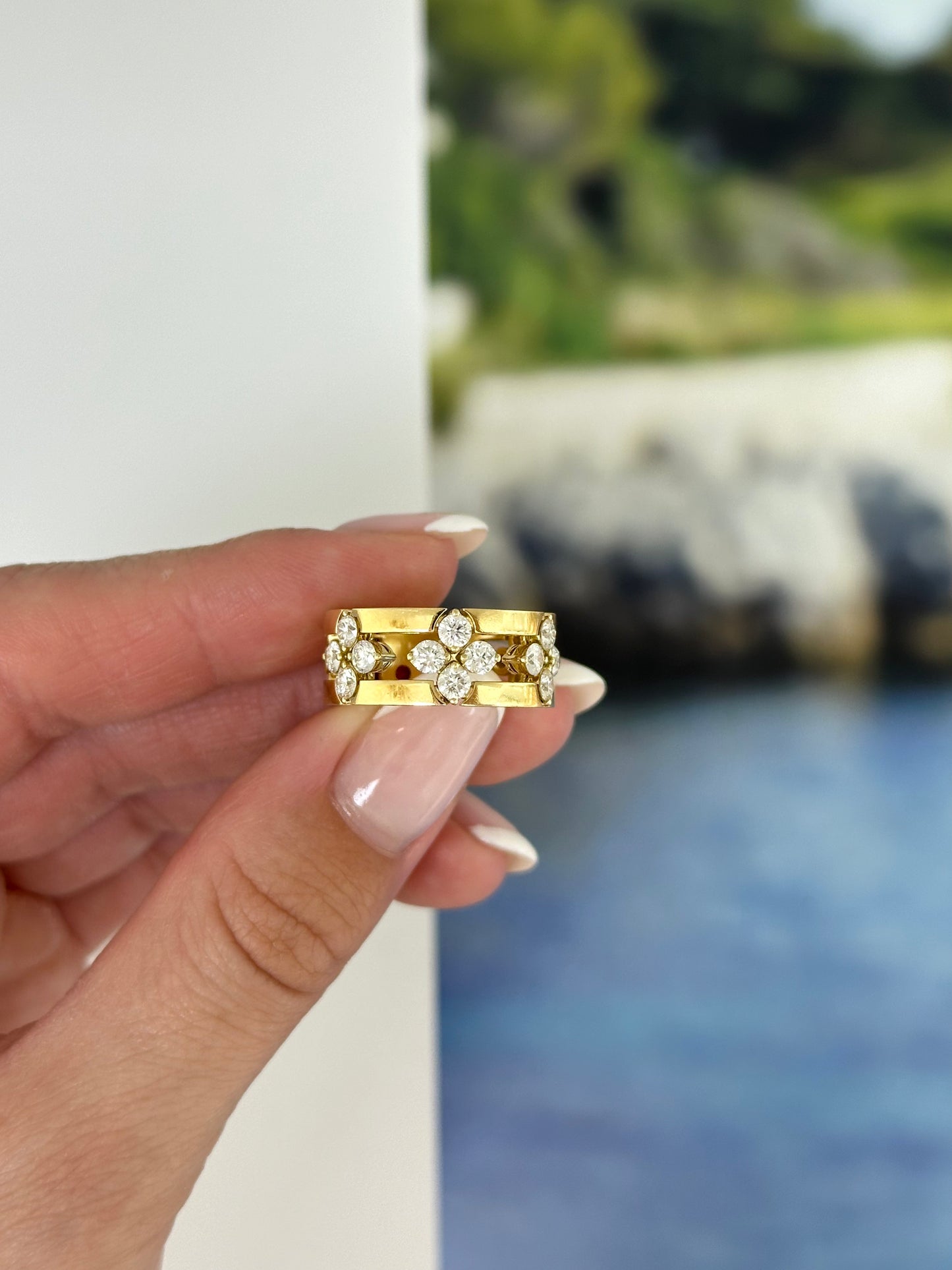 Estate Roberto Coin Diamond Love in Verona Ring – Henri Noël