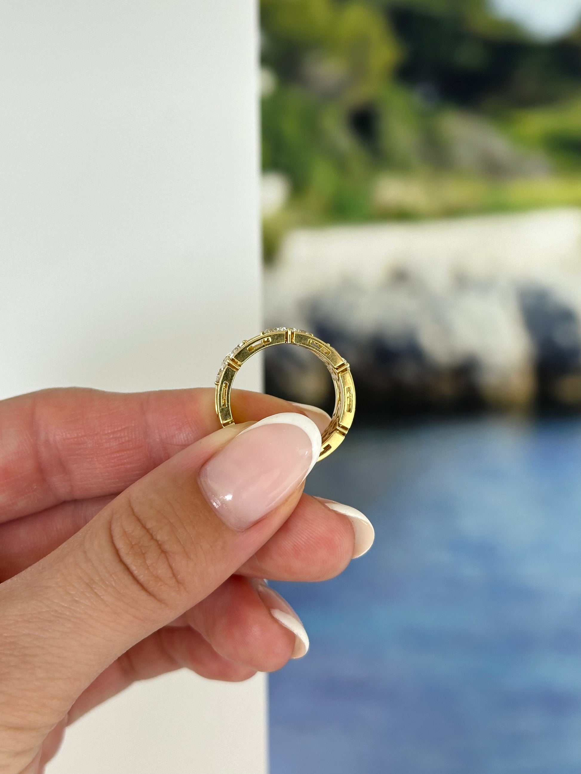 Estate Roberto Coin Diamond Love in Verona Ring – Henri Noël