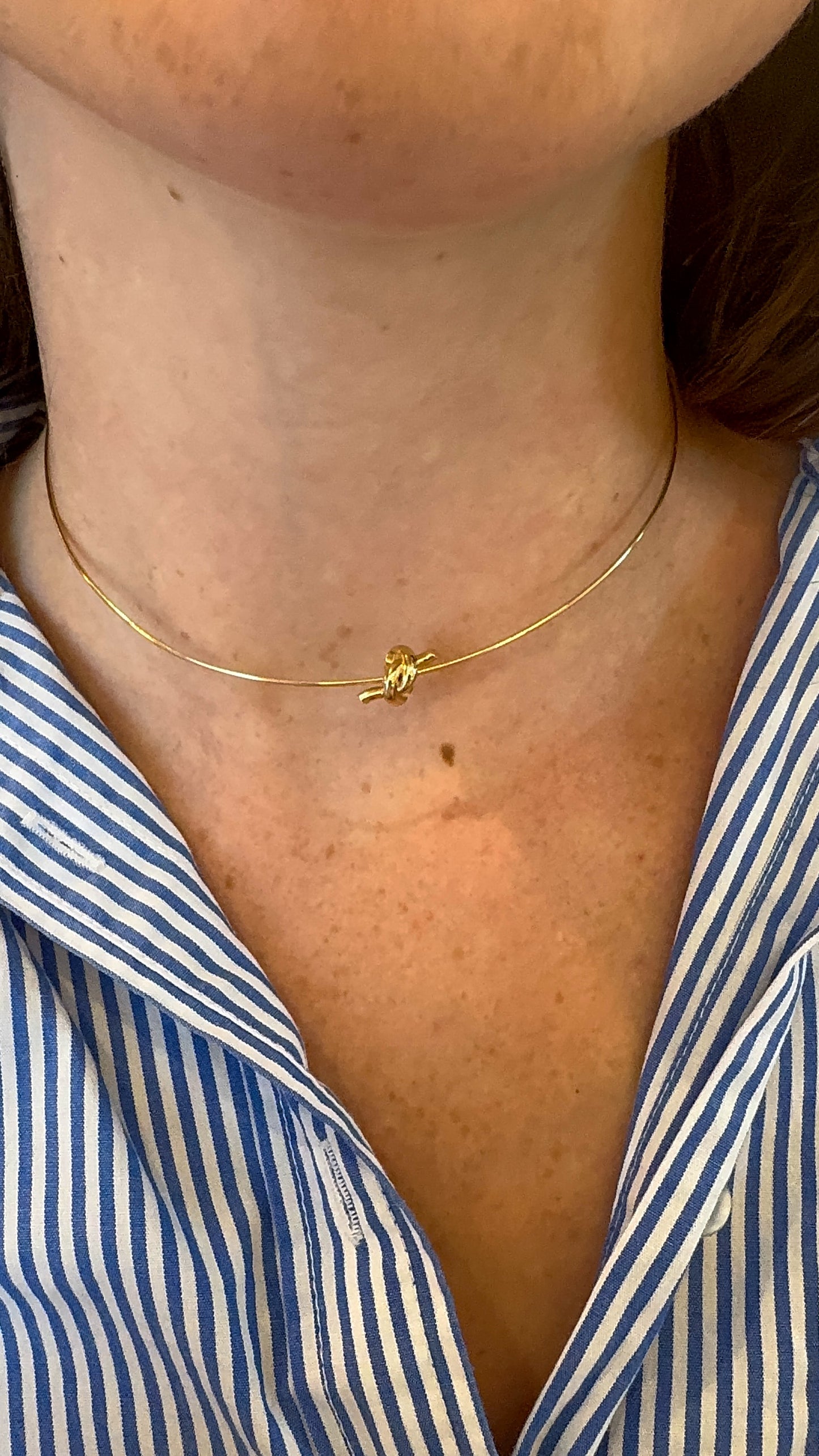 Gold Wire Knot Necklace – Henri Noël