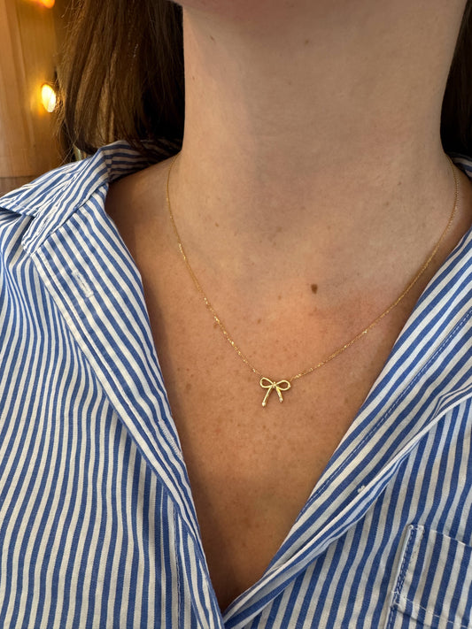 Gold and Diamond Bow Necklace – Henri Noël