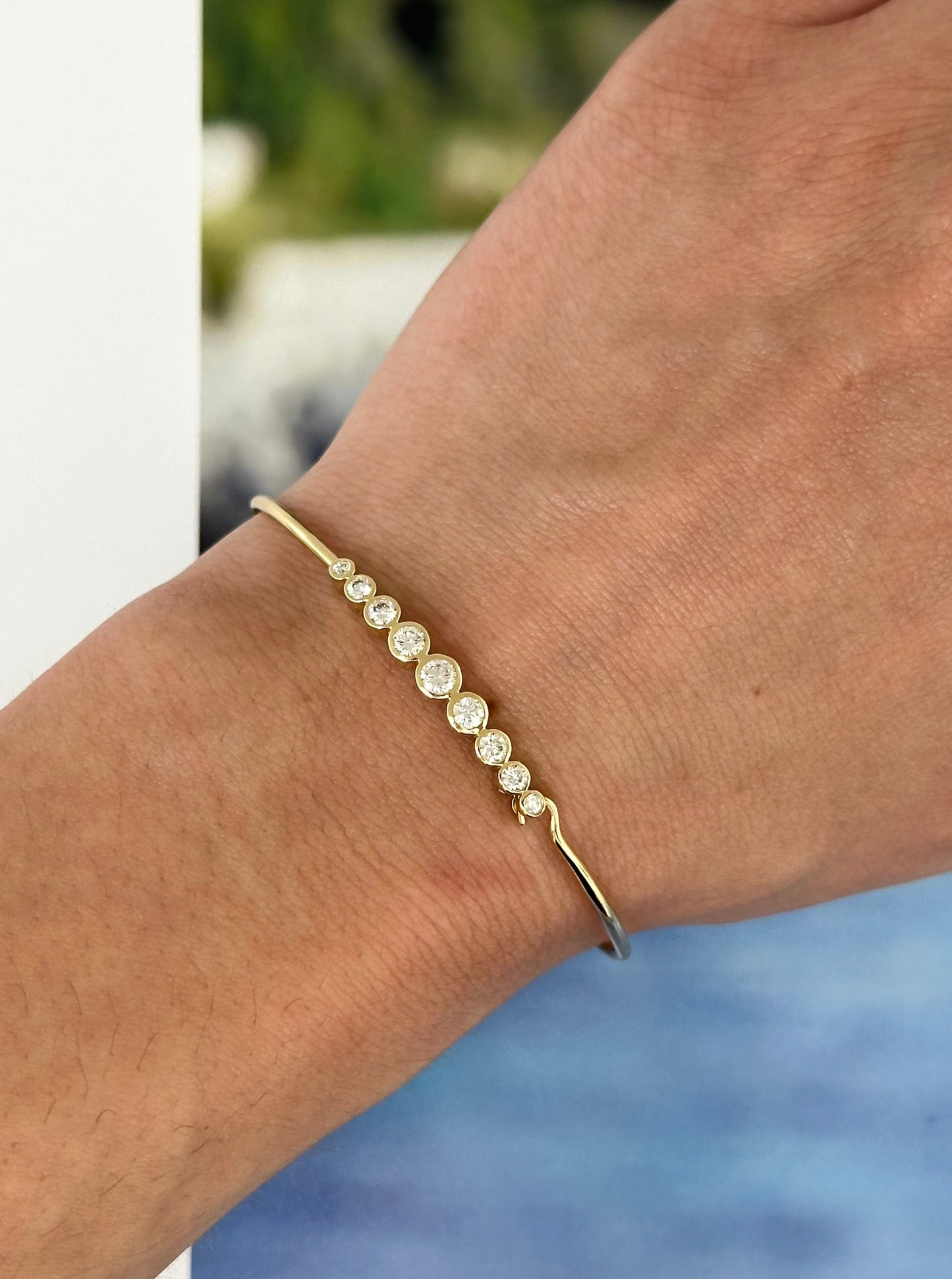 Graduated Diamond Cuff Bangle – Henri Noël