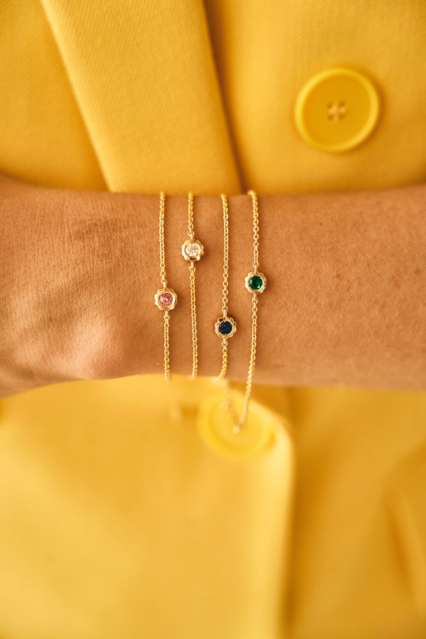 Scalloped Bezel Gemstone Bracelet